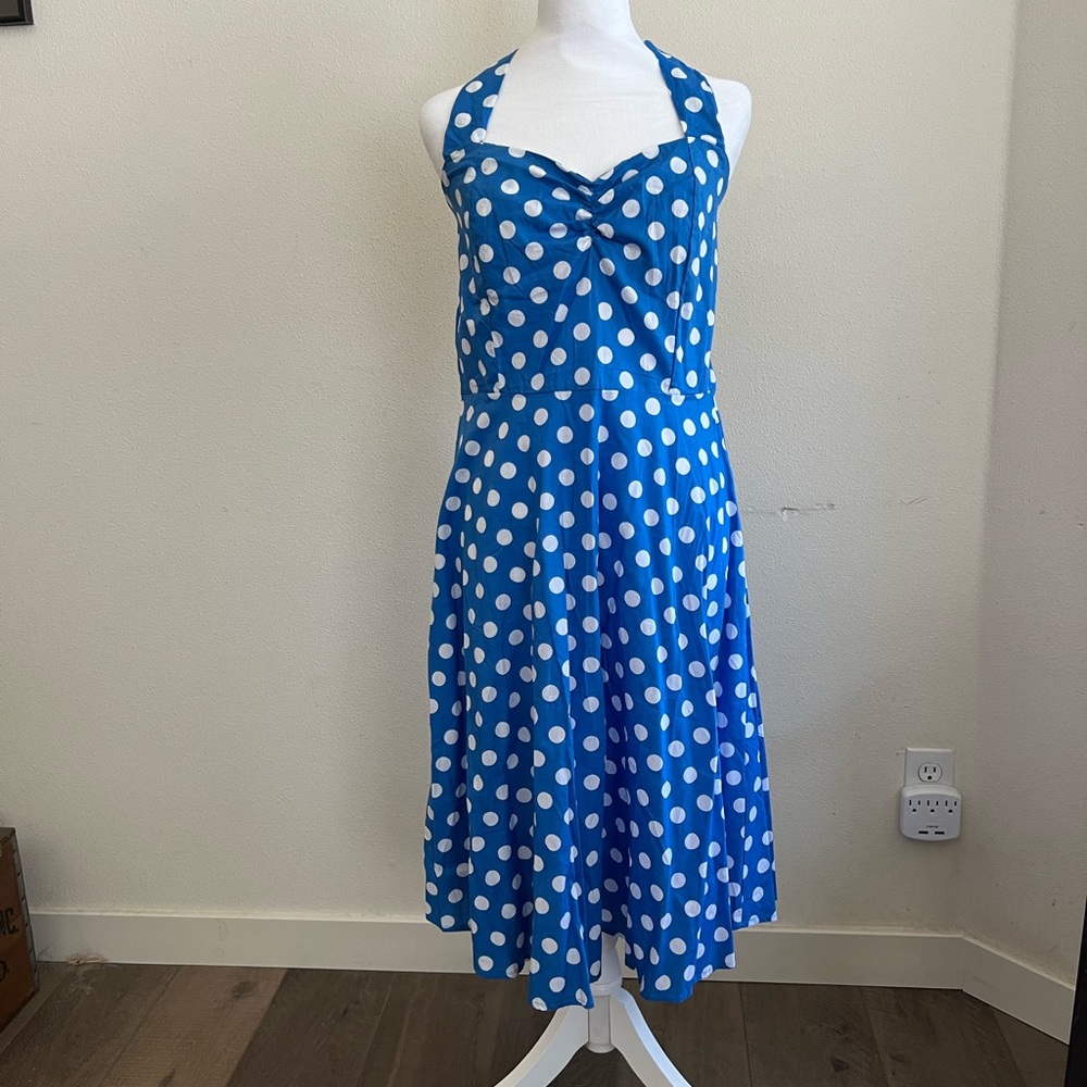 Women’s Maggie Tang  L retro sundress. Tie up neck. Elastic back w zipper